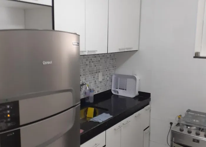 Apartamento Com Estacionamento, Telas Nas Varandas